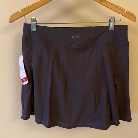 Skort - Picture 3 of 4